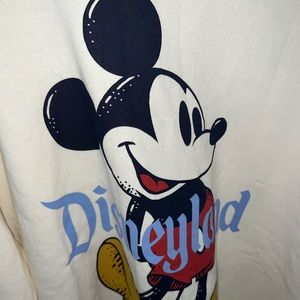 BNWT Disneyland Mickey sweater